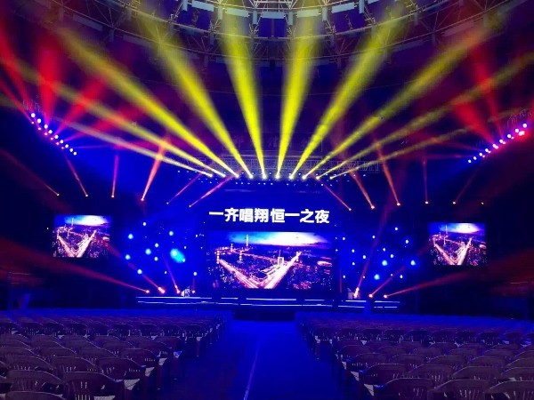 辨別舞臺(tái)燈光租賃公司的好壞關(guān)鍵點(diǎn)。